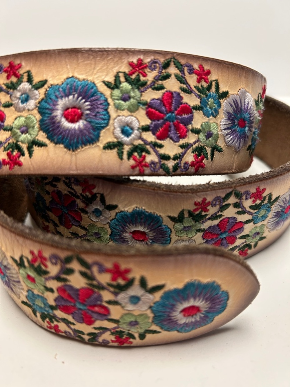 Lucky Brand Tan Leather Belt with Multicolor Floral Embroidery - Picture 2 of 7